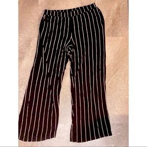 ✨H&M Flowy Pants!✨